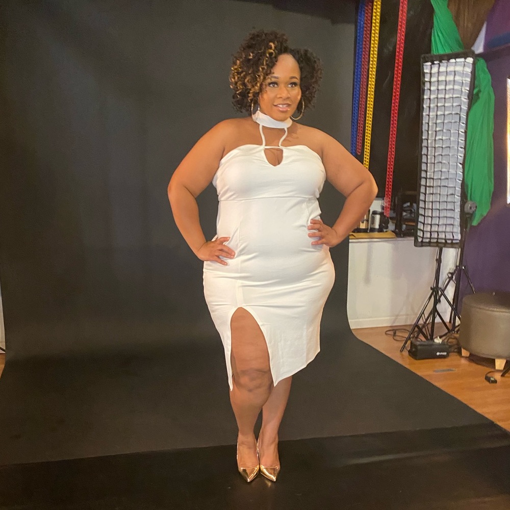White choker dress